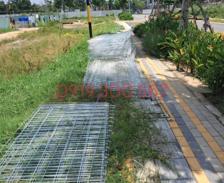 Sản Xuất Hàng Rào Lưới Thép Theo Yêu Cầu