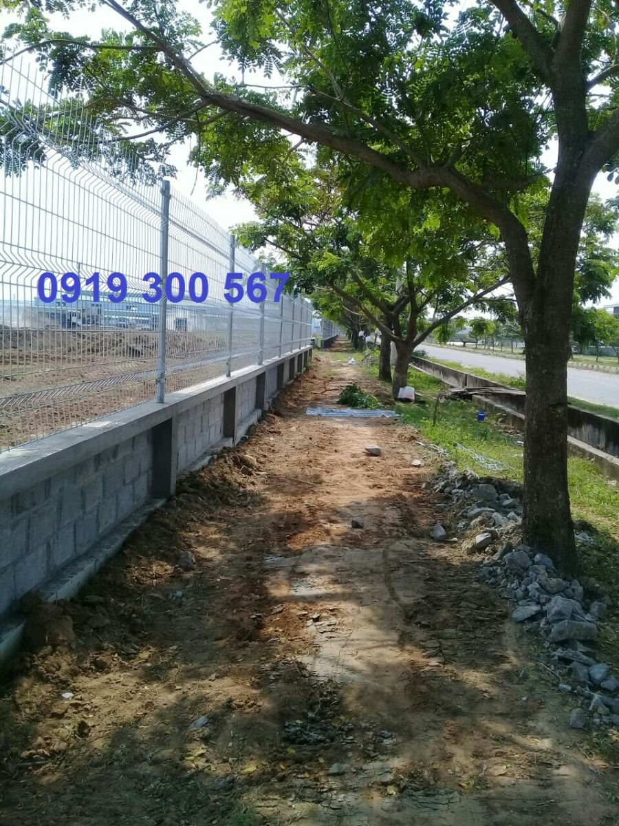 hàng rào lưới thép Hưng Thịnh